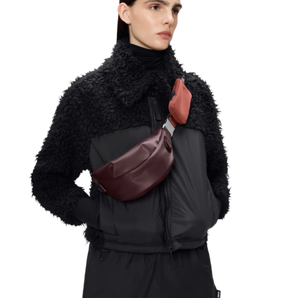Rains Unisex Valera Shoulder Bag mini in Depth